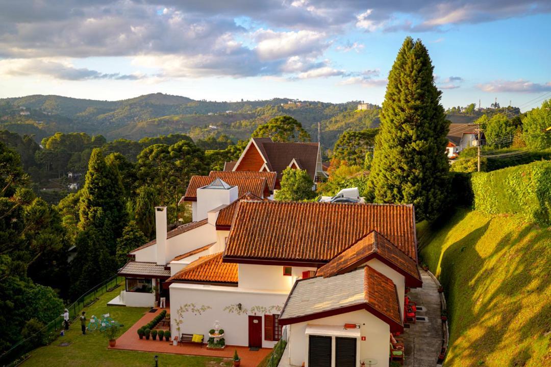 ホテル Pousada Hortela Campos do Jordão エクステリア 写真